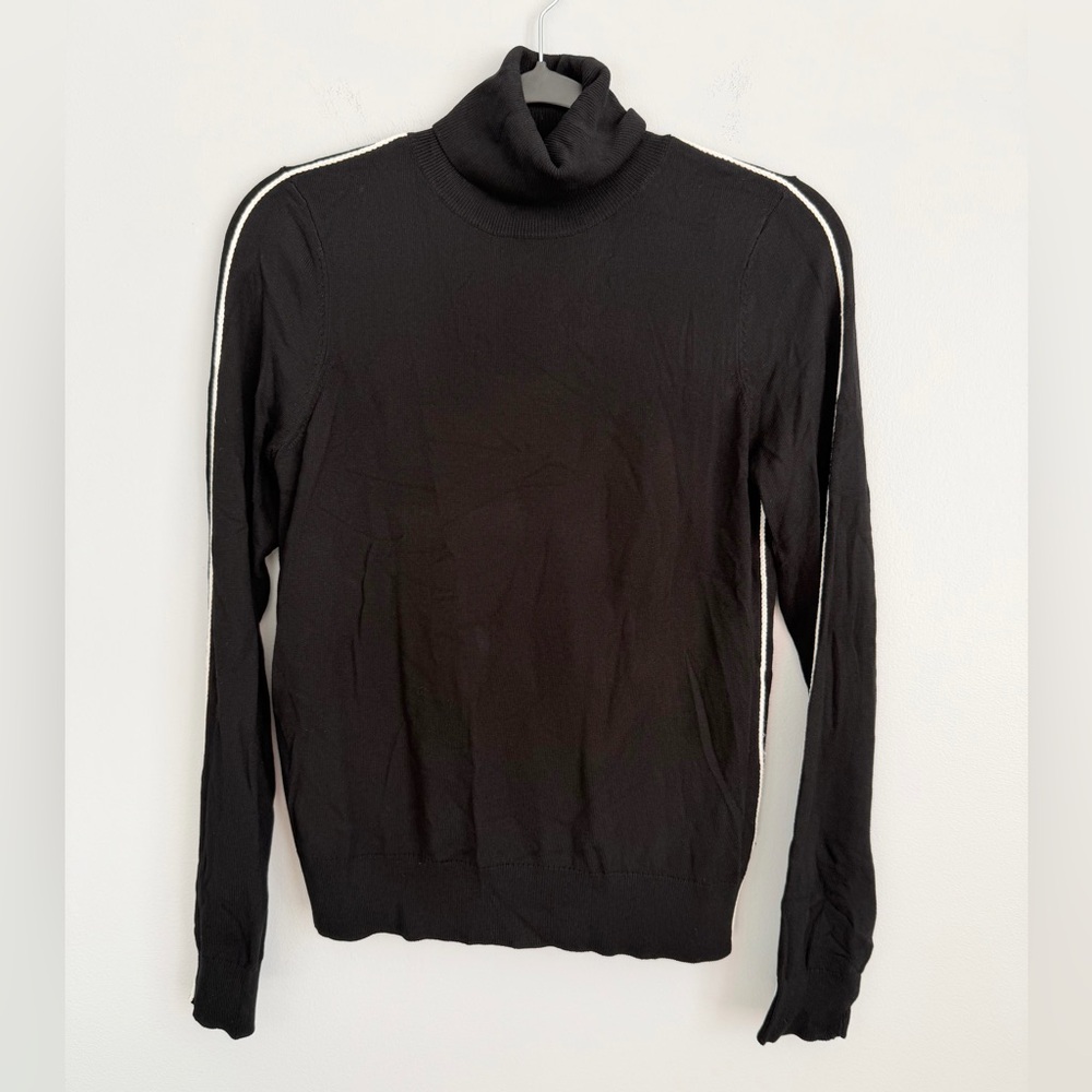 Pearl By Lela Rose Size S • Black Turtleneck Lightweight Sweater.